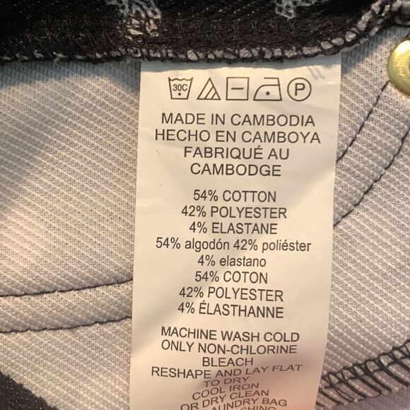 Michael Kors Pull On Jeans NWT - Picture 7 of 8